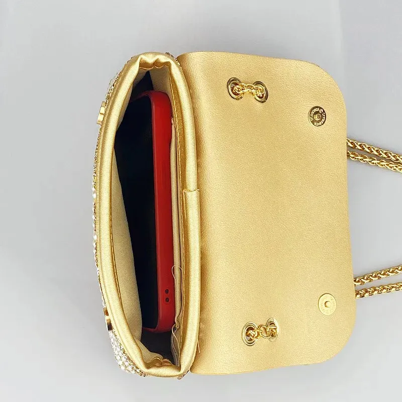 Pre Order:  Water Diamond Pearl Inlaid Chain Handheld Bag