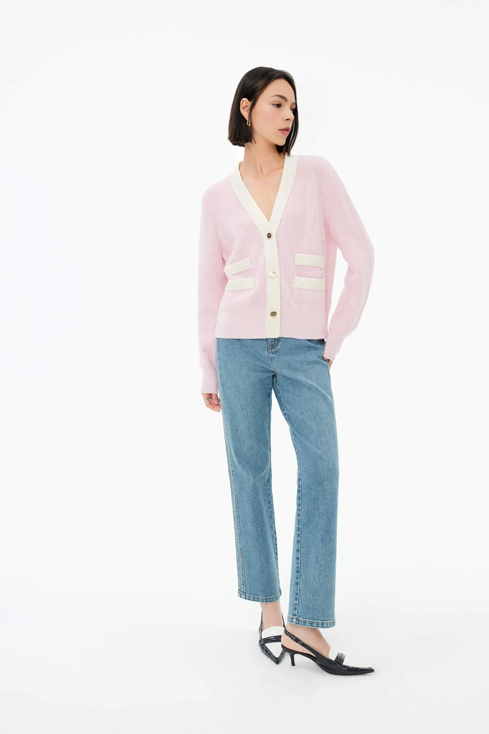 Stylish Color-Blocked Wool Cardigan